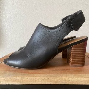 Clarks blocked sandals